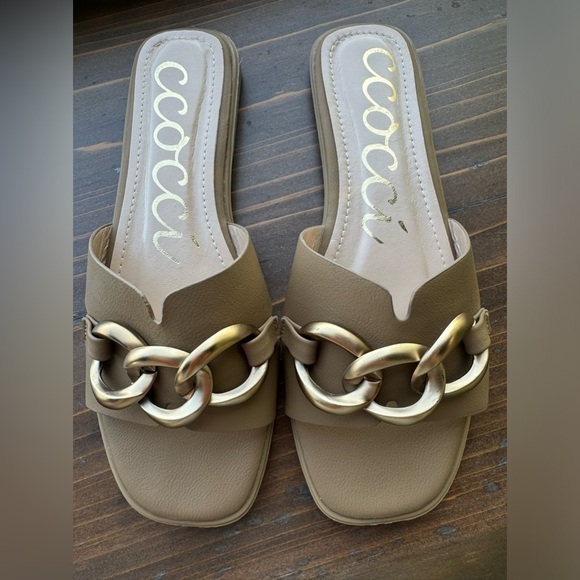 🎉 Bundle 3 for $21 🎉 CCOCCI TAUPE BRONZE CHAIN SANDAL Baylor Slip On Sandal 6.5 - Picture 3 of 10